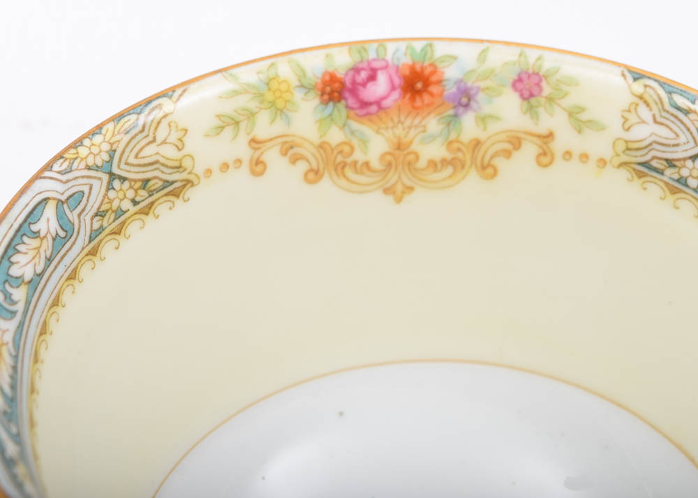 Noritake Dinnerware Set