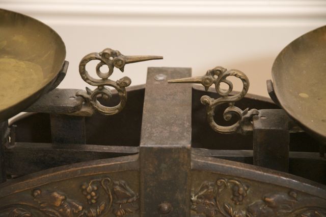 Equal Arm Balance Scale