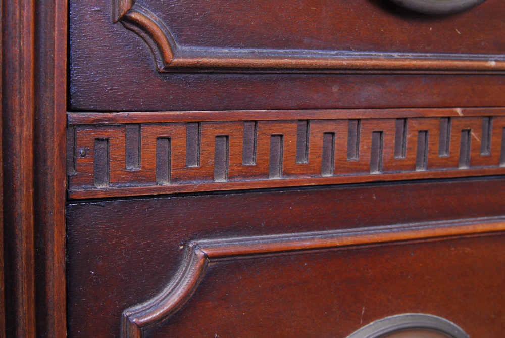 Vintage Mahogany Chest of Drawers
