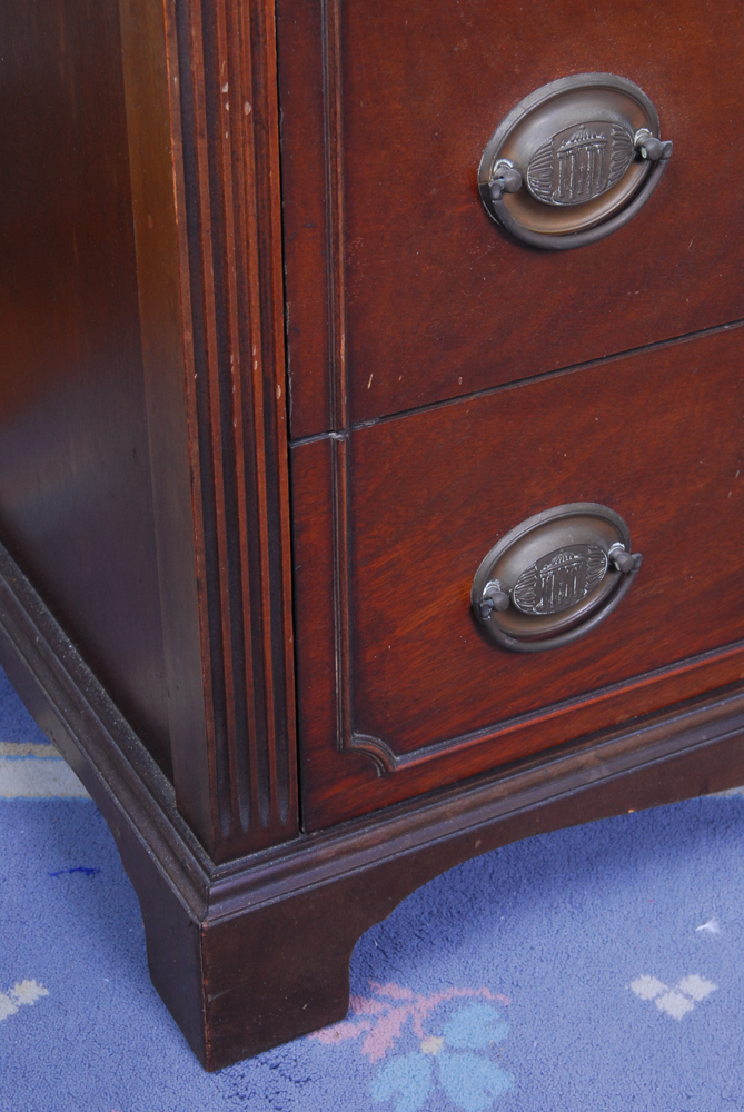 Vintage Mahogany Chest of Drawers