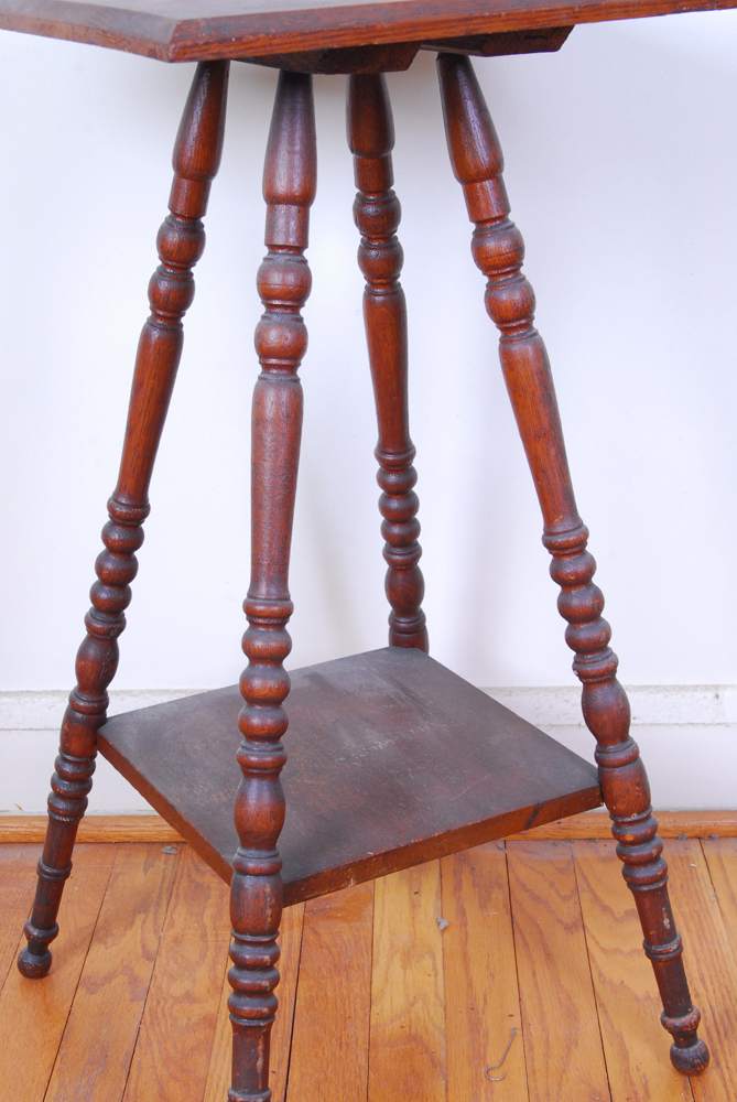 Spool Turned Accent Table