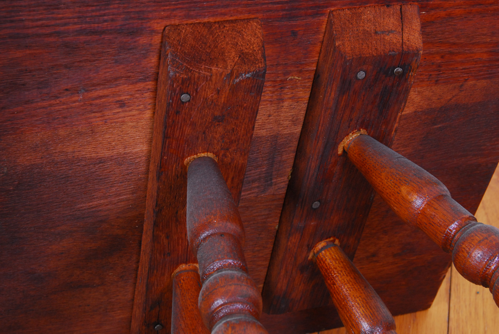 Spool Turned Accent Table