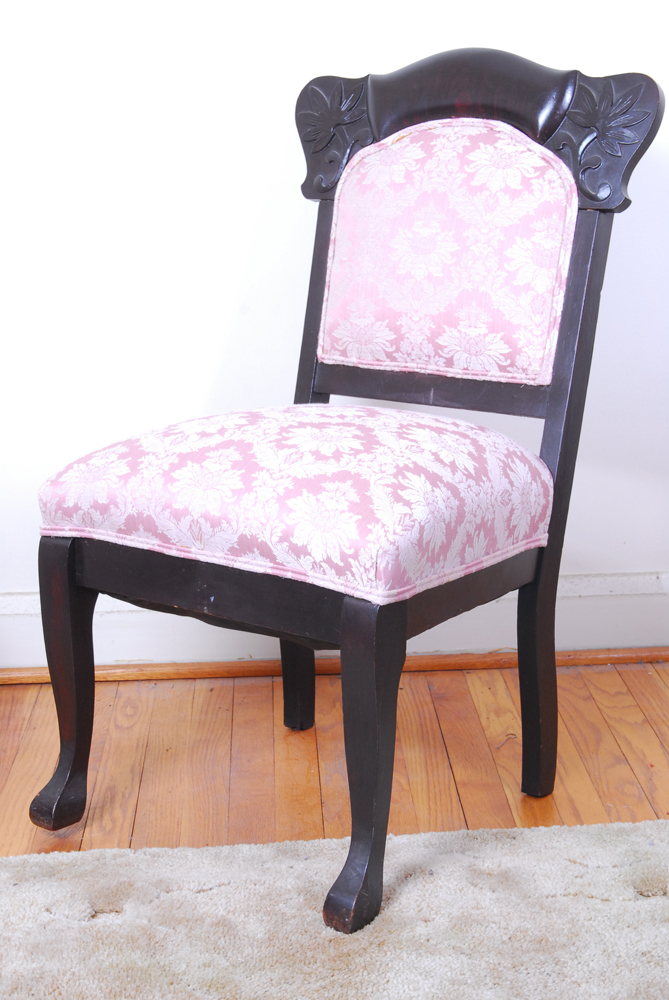 Vintage Mahogany Finish Chair