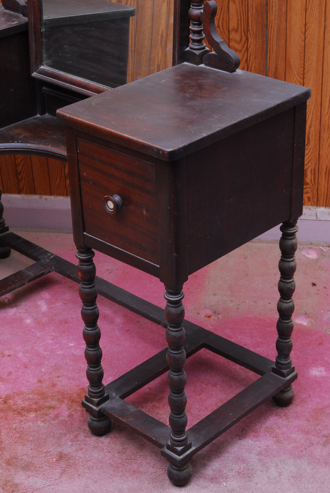 Vintage Mahogany Vanity