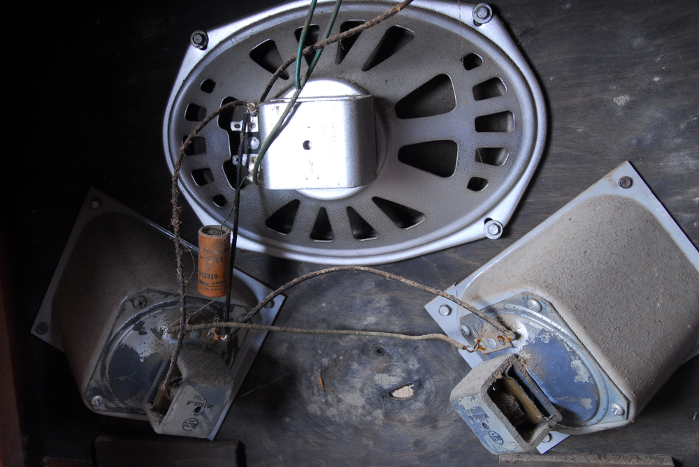 Vintage RCA Radio Cabinet