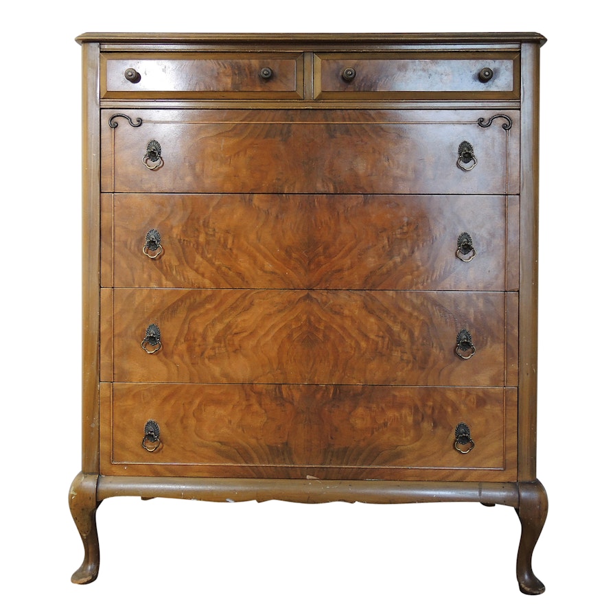 Queen Anne Style Mahogany Chest of Drawers