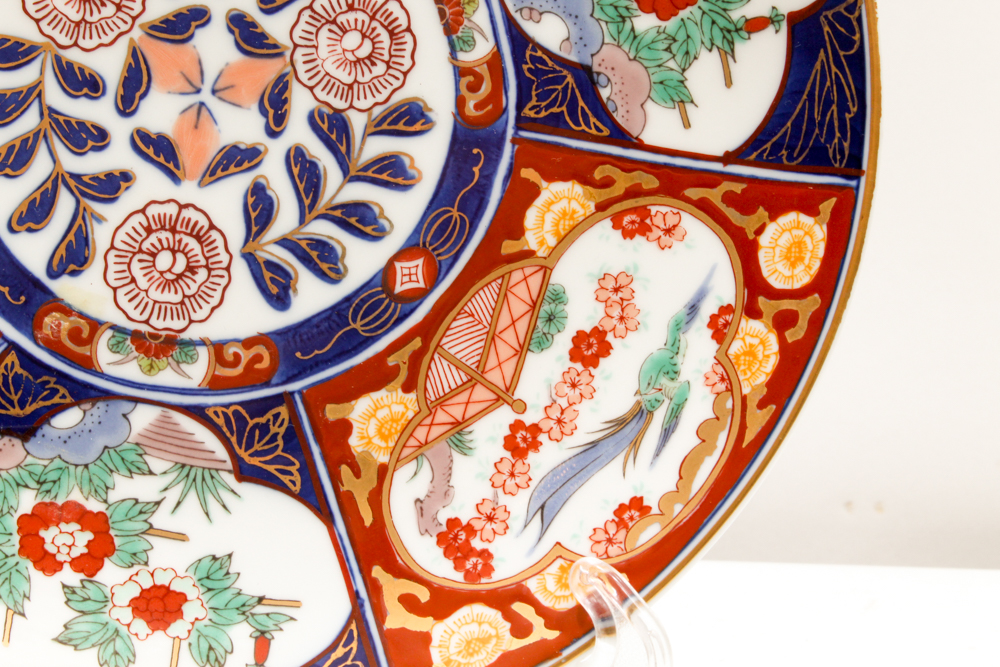 Gold Imari and Arita Hand-Painted Decorative Plates