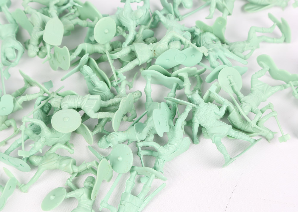 Vintage 1960s Era Marx "Medieval Castle" Model 4707 Playset