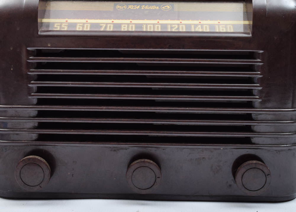 Vintage RCA Victor Radio