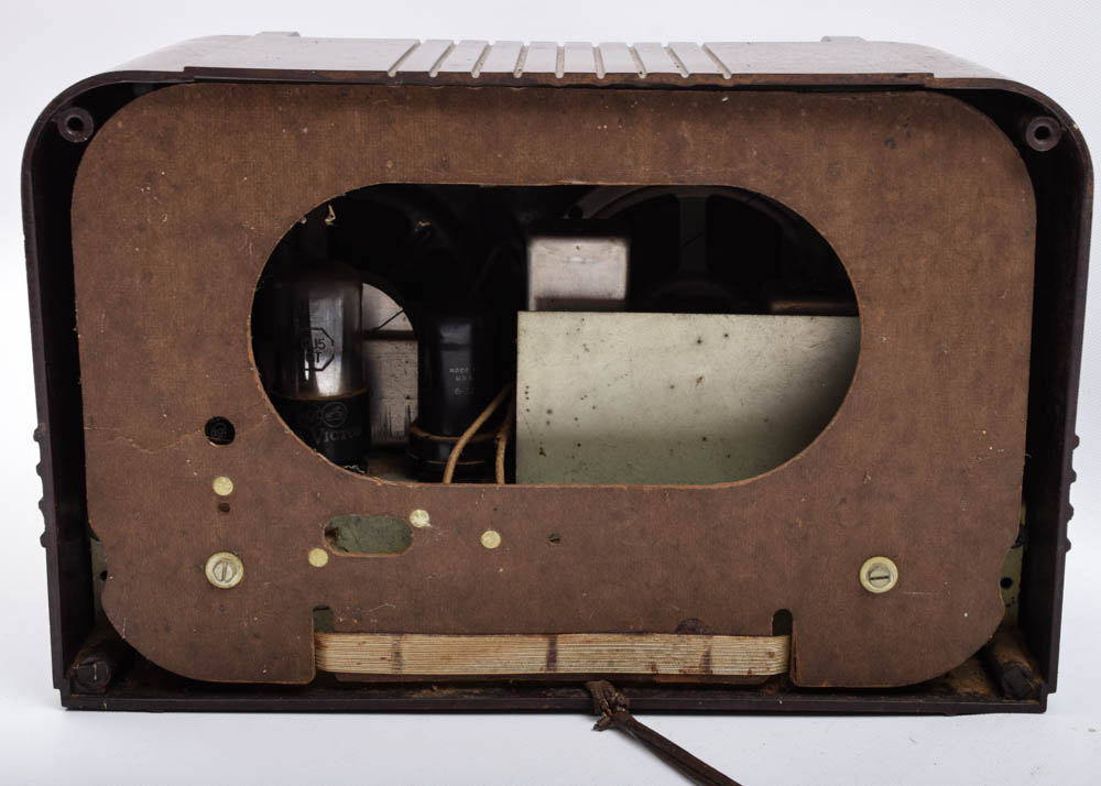 Vintage RCA Victor Radio