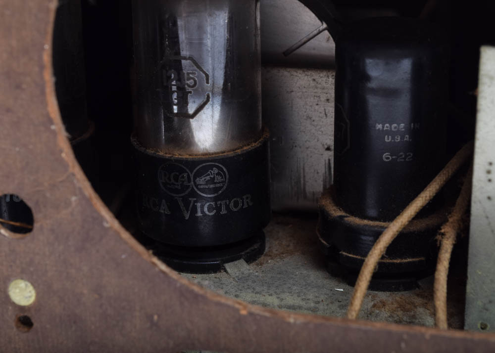 Vintage RCA Victor Radio