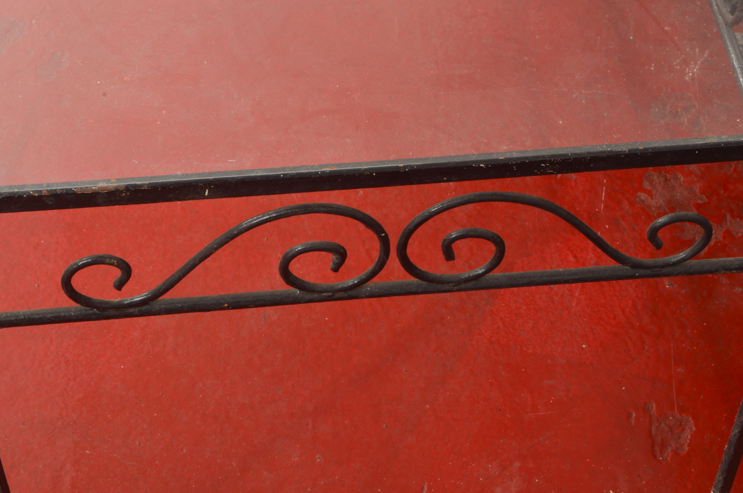 Painted Black Metal Patio Set