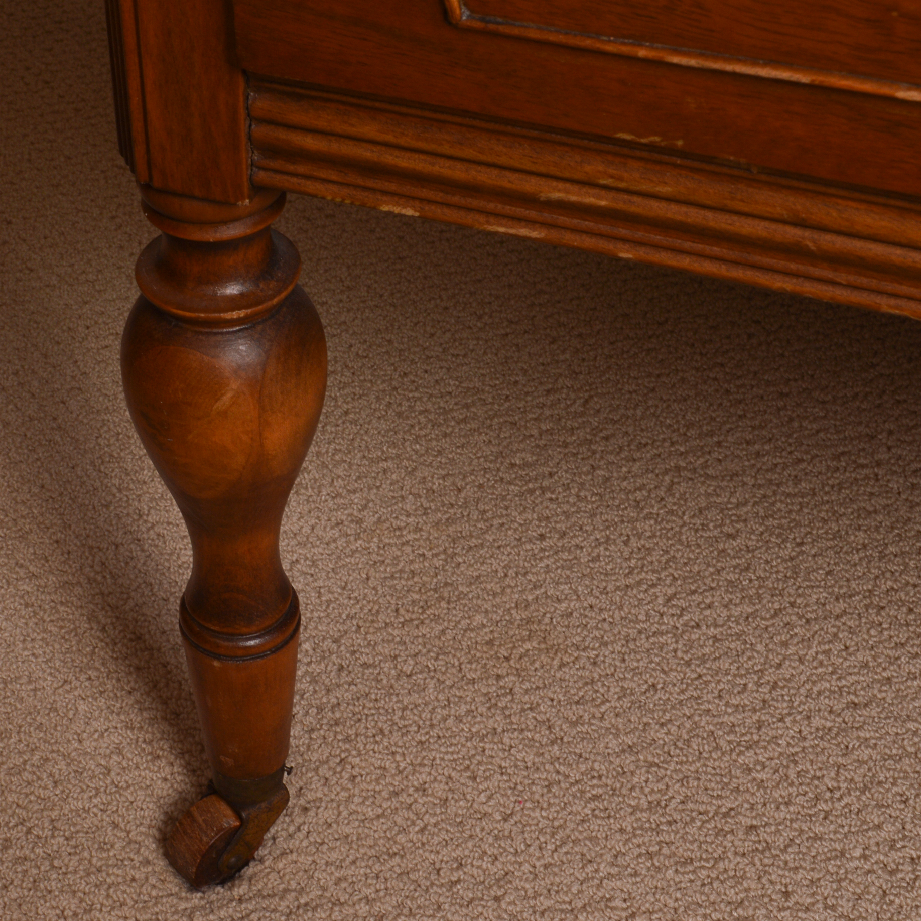 Antique to Vintage Sligh Furniture Company Dresser