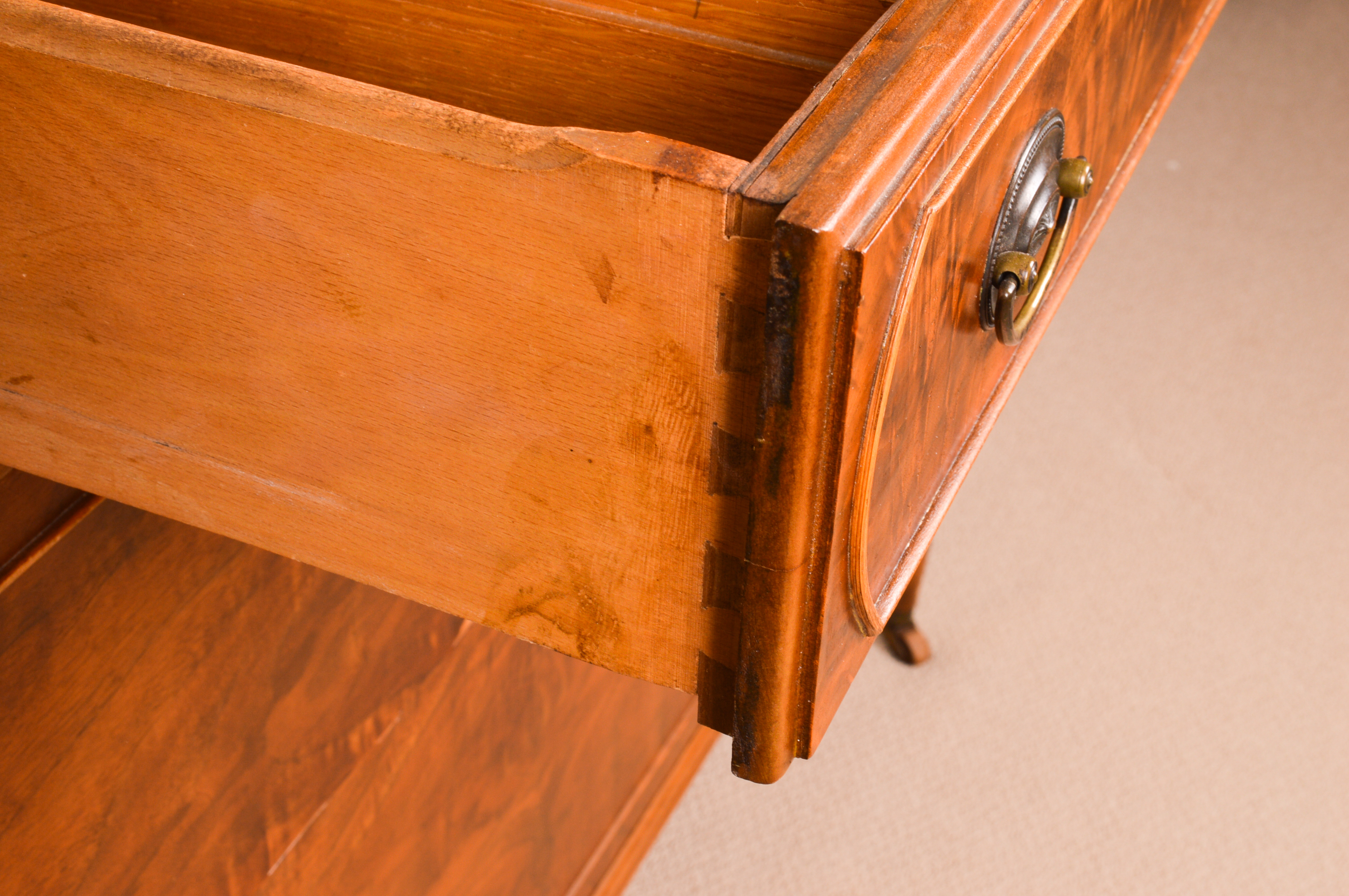 Antique to Vintage Sligh Furniture Company Dresser