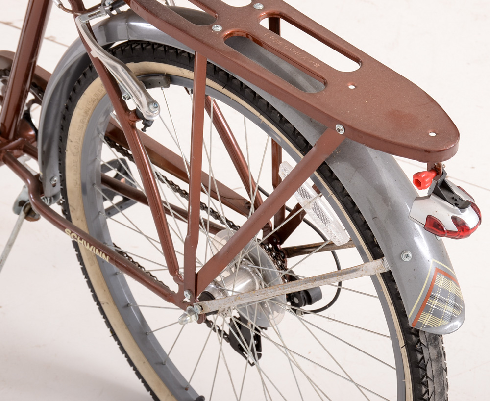 Schwinn Clairmont Women's Cruiser Bicycle