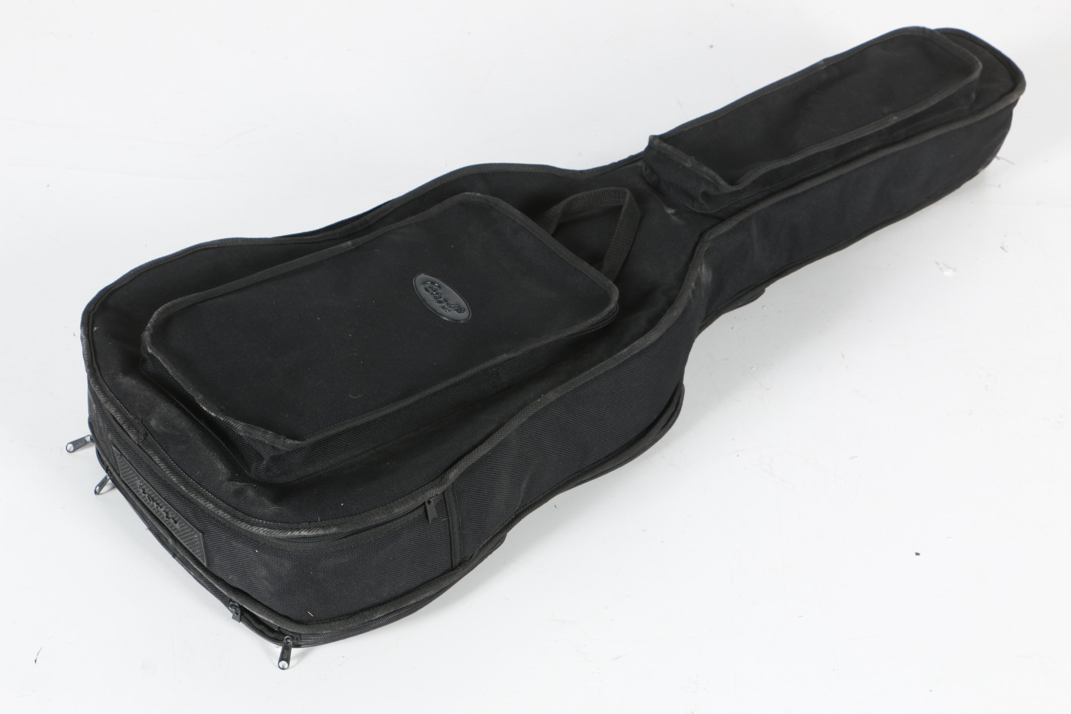 Yamaha DW-15 Dreadnought Acoustic Guitar with Gig Bag