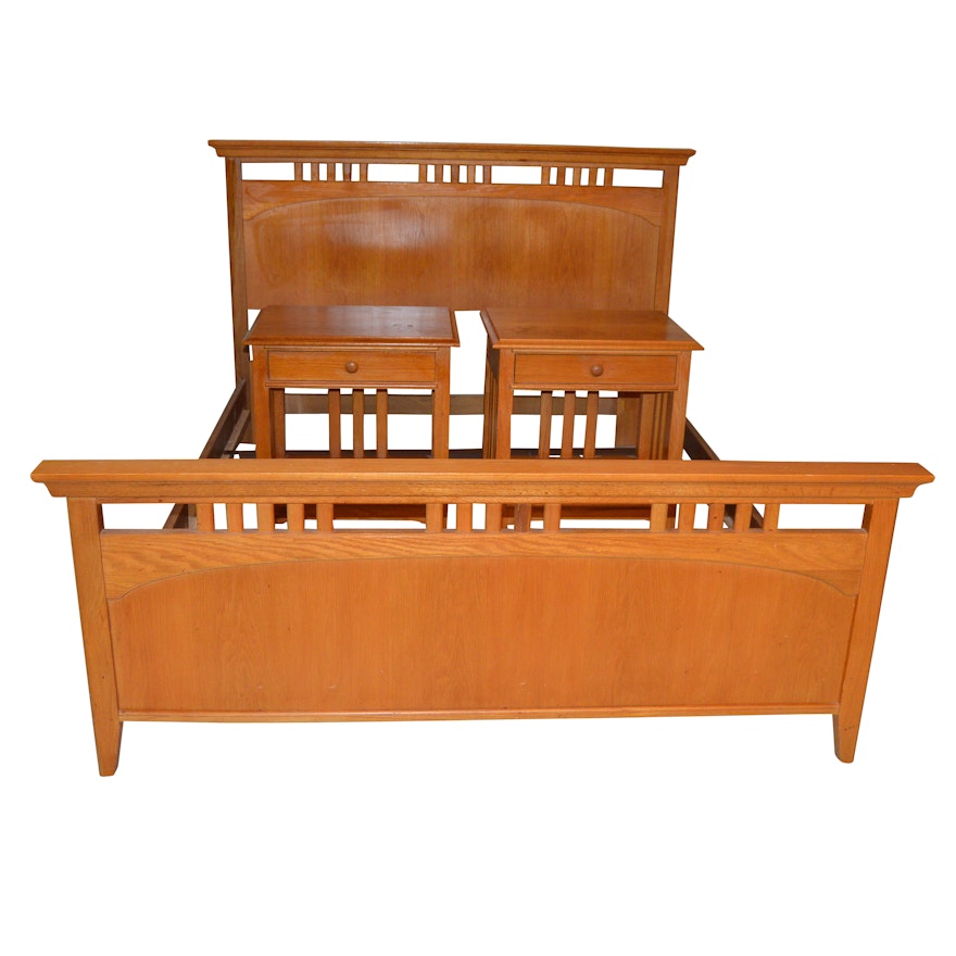Mission Style Queen-Sized Oak Bed Frame & Pair of Nightstands by Thomasville