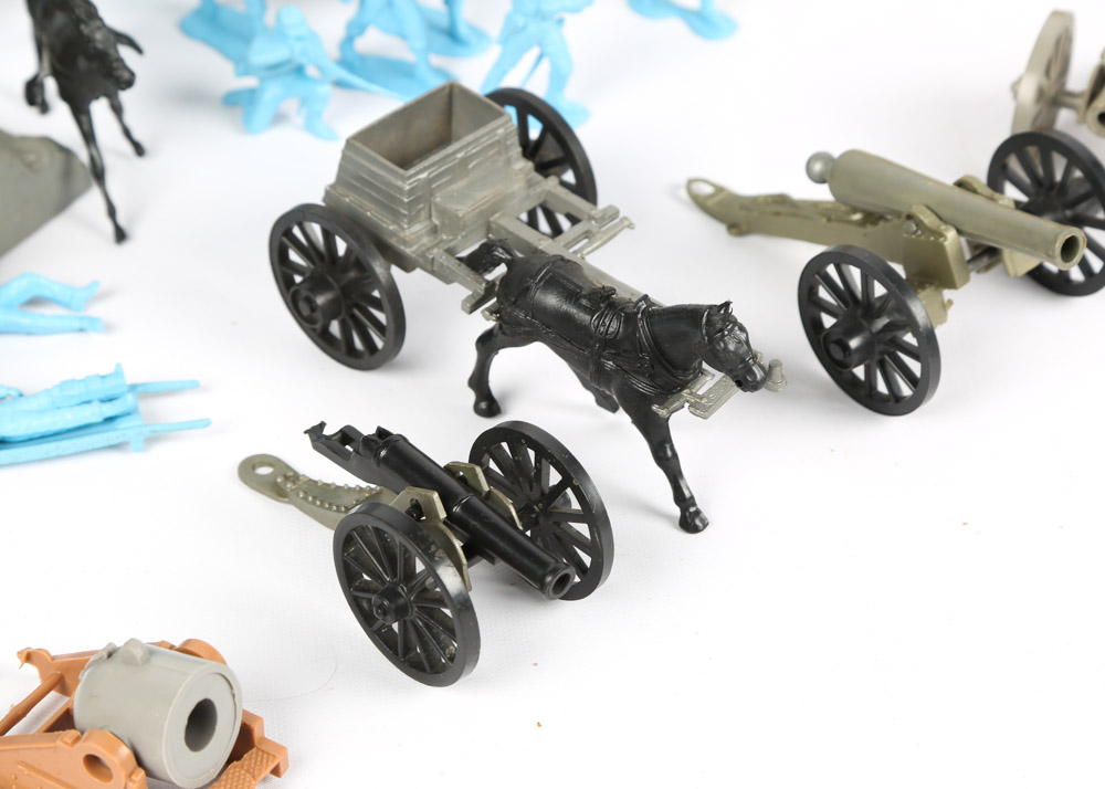 Vintage Marx 1960s Era "Blue & Gray" Battle Set