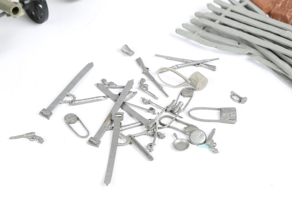 Vintage Marx 1960s Era "Blue & Gray" Battle Set