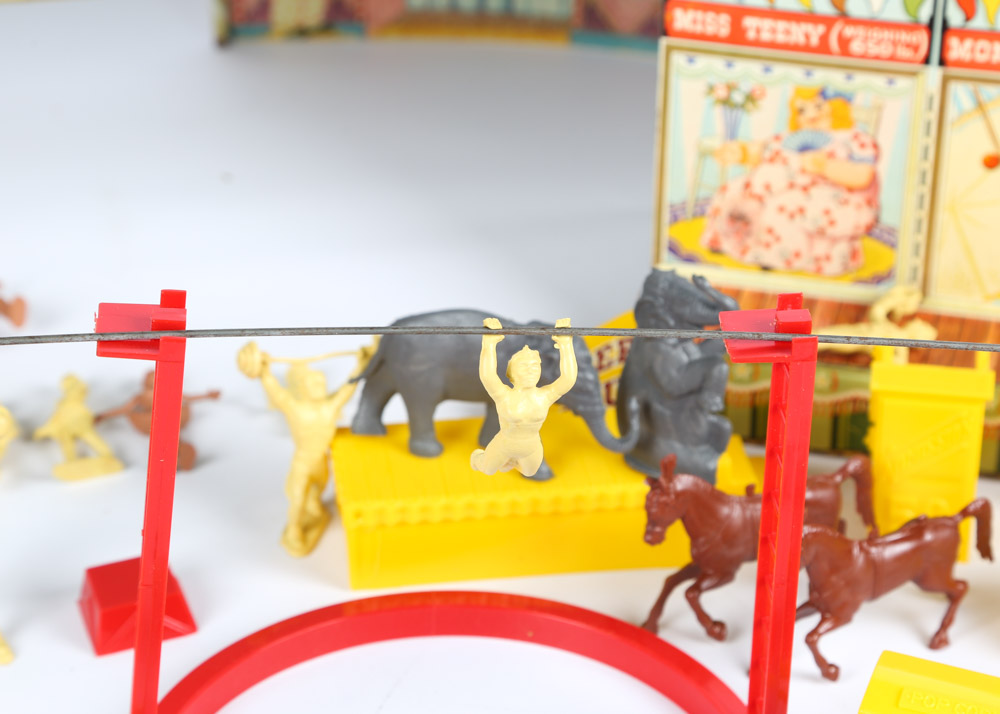 Vintage Marx 1950s Era "Super Circus" Model 4320 Play Set