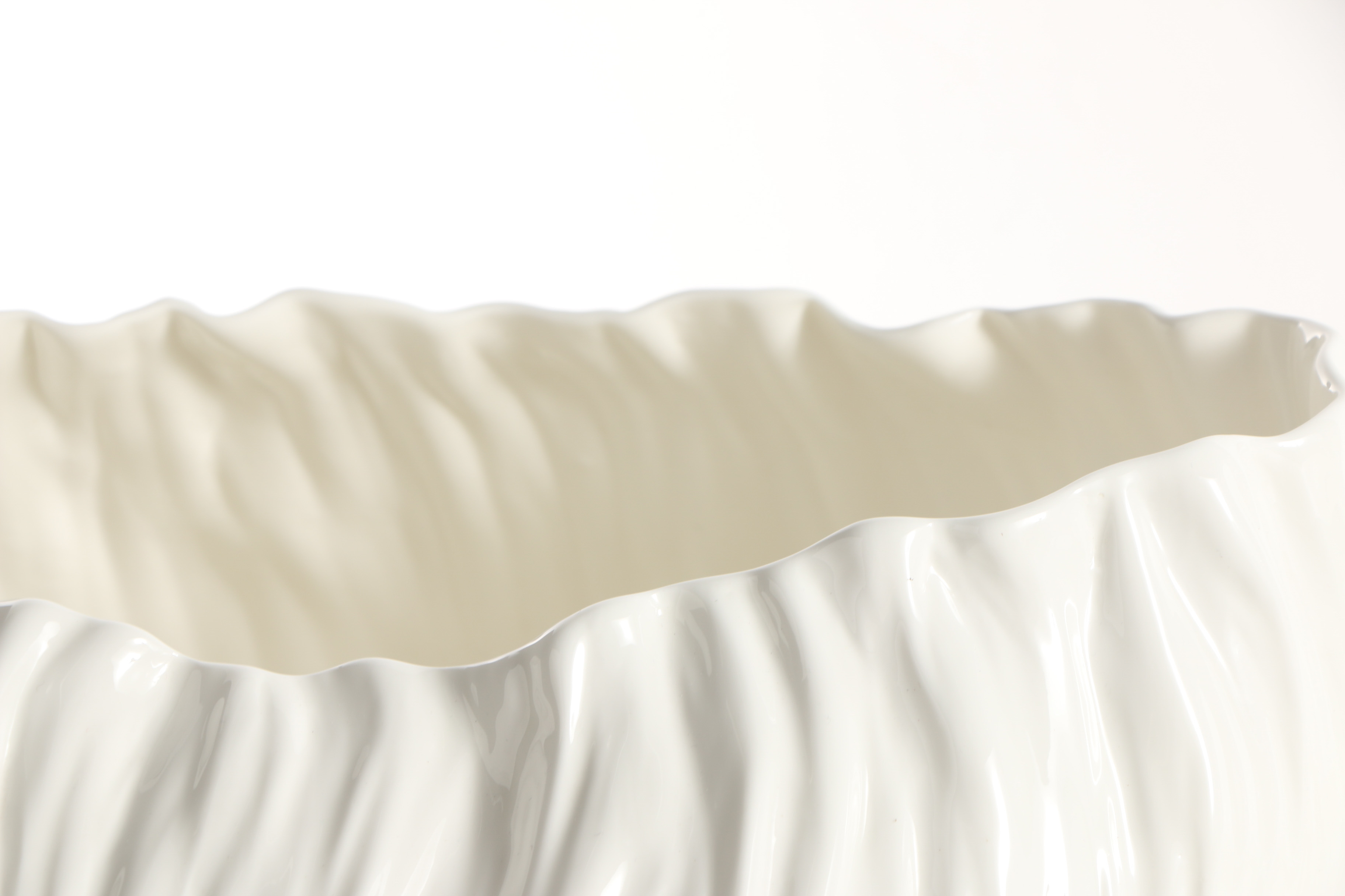 Xie Dong Porcelain Vessel "Adelaide II"