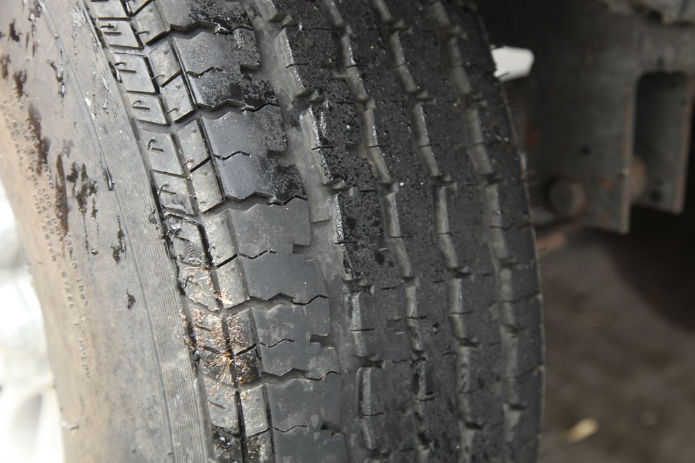 2004 Glendale Titanium 28E33SB Fifth Wheel Travel Trailer