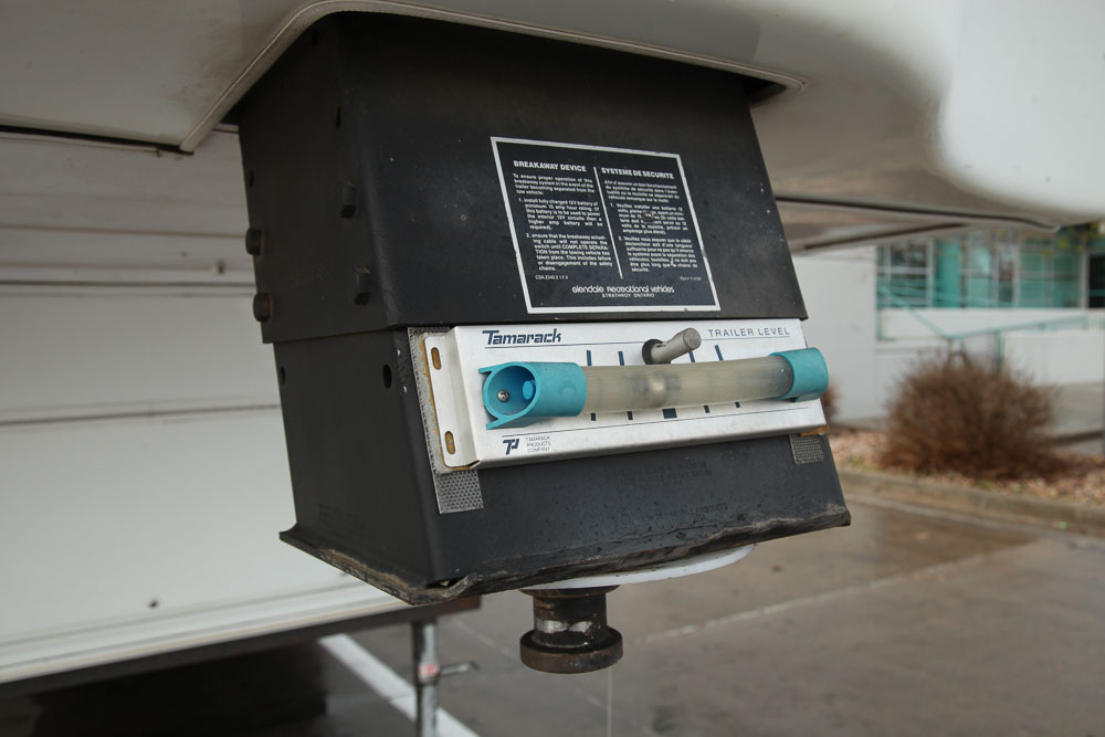 2004 Glendale Titanium 28E33SB Fifth Wheel Travel Trailer