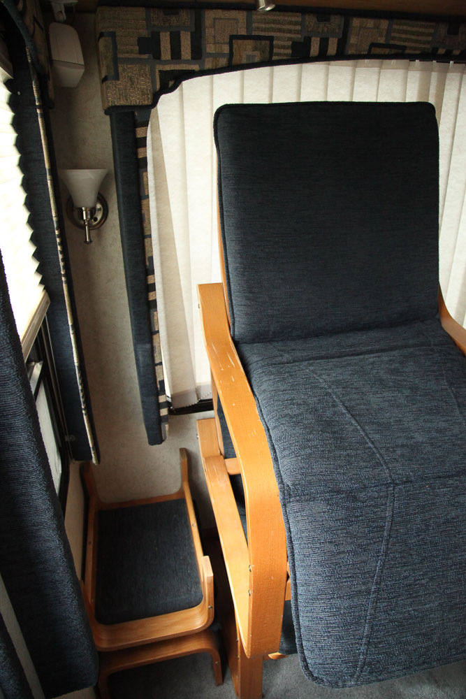 2004 Glendale Titanium 28E33SB Fifth Wheel Travel Trailer