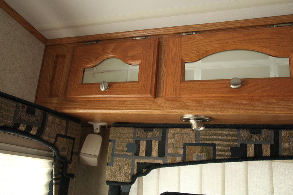 2004 Glendale Titanium 28E33SB Fifth Wheel Travel Trailer