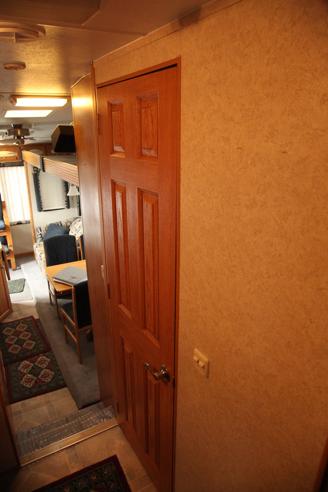 2004 Glendale Titanium 28E33SB Fifth Wheel Travel Trailer