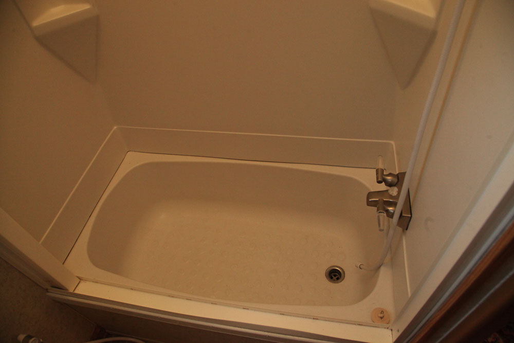 2004 Glendale Titanium 28E33SB Fifth Wheel Travel Trailer