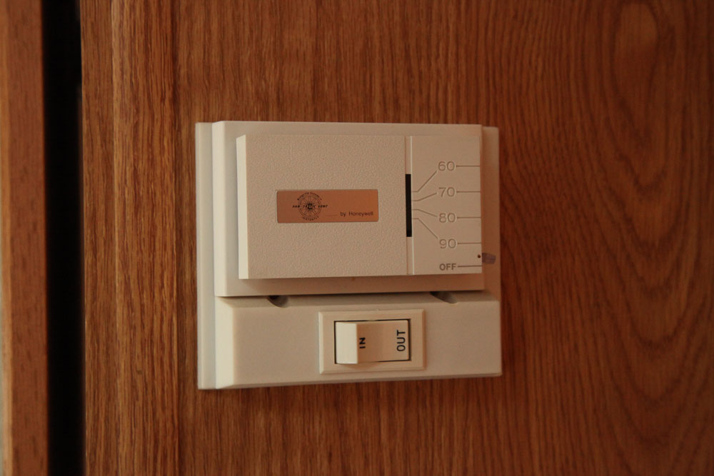 2004 Glendale Titanium 28E33SB Fifth Wheel Travel Trailer