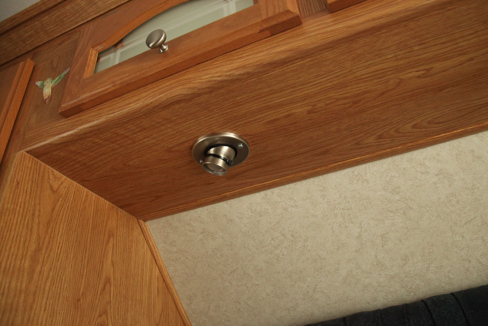 2004 Glendale Titanium 28E33SB Fifth Wheel Travel Trailer