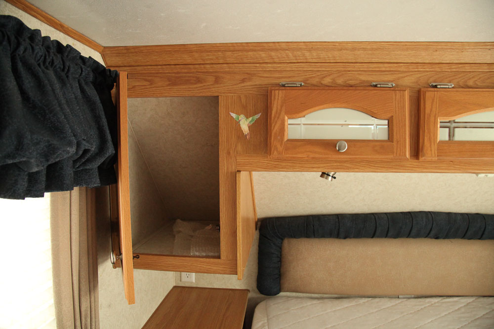 2004 Glendale Titanium 28E33SB Fifth Wheel Travel Trailer