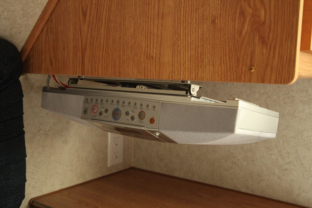 2004 Glendale Titanium 28E33SB Fifth Wheel Travel Trailer