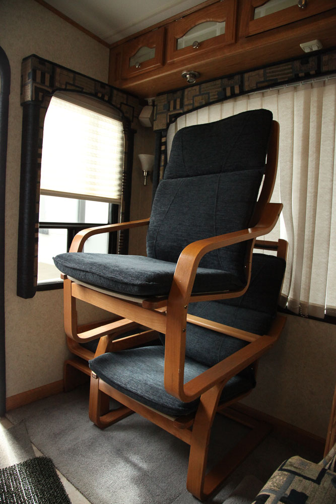 2004 Glendale Titanium 28E33SB Fifth Wheel Travel Trailer