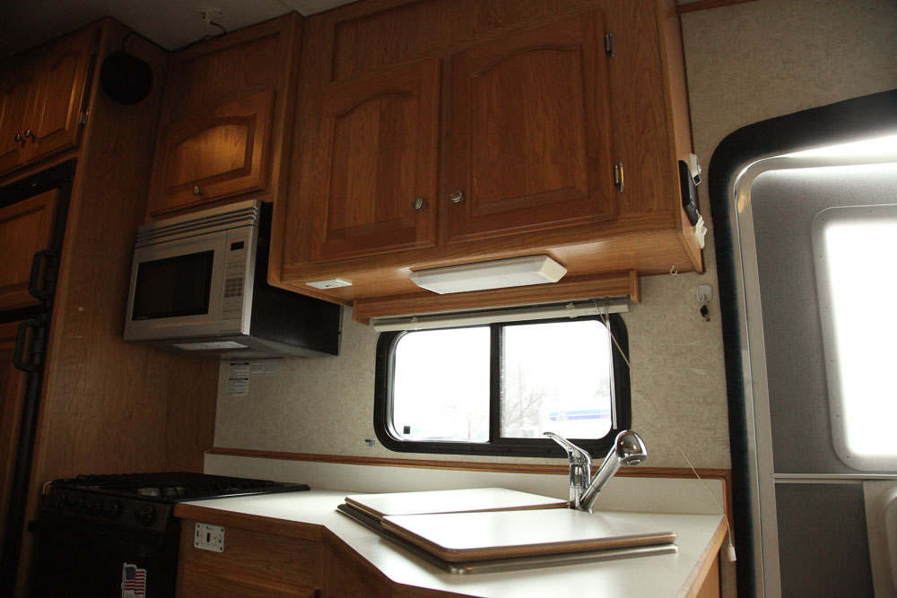 2004 Glendale Titanium 28E33SB Fifth Wheel Travel Trailer