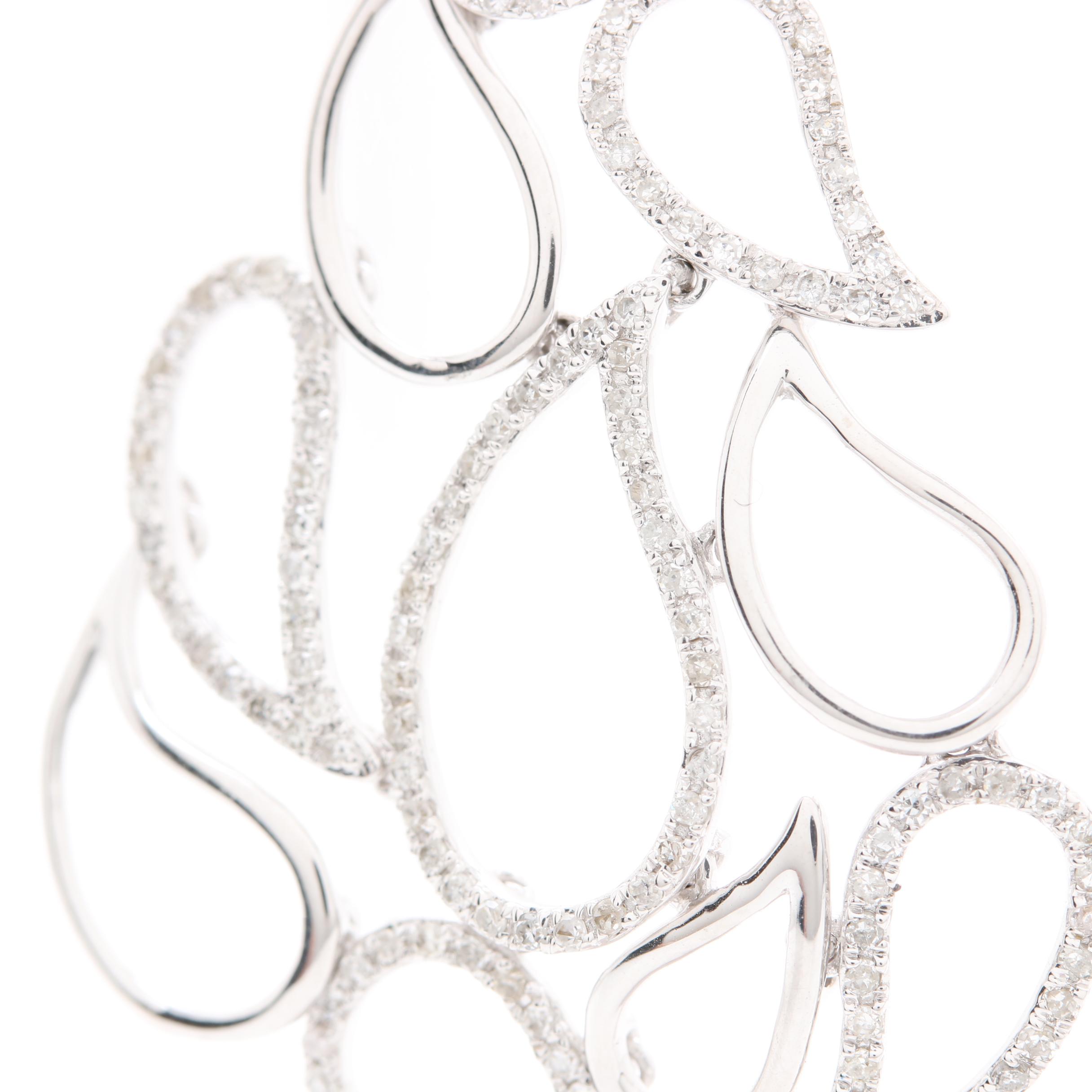 14K White Gold Diamond Pendant Necklace