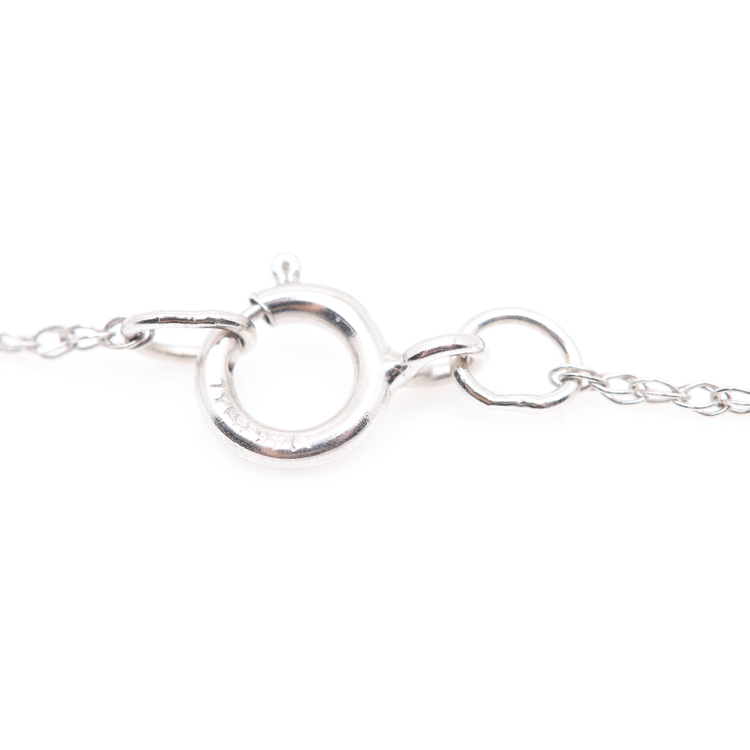 14K White Gold Diamond Pendant Necklace