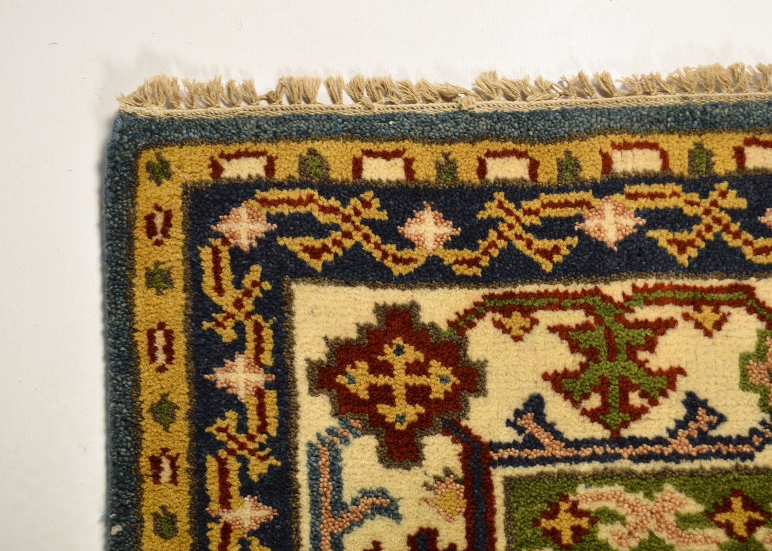 Hand-Knotted Pakistani-Caucasian Area Rug