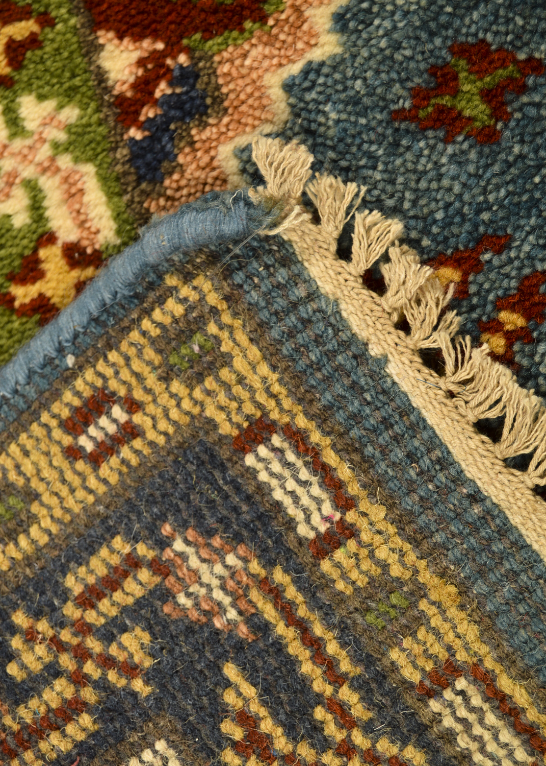 Hand-Knotted Pakistani-Caucasian Area Rug