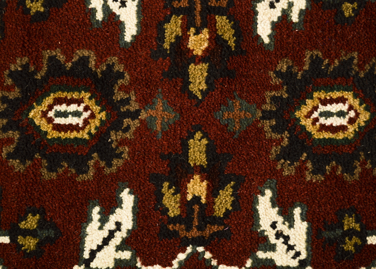 Hand-Knotted Indo-Heriz Carpet Runner
