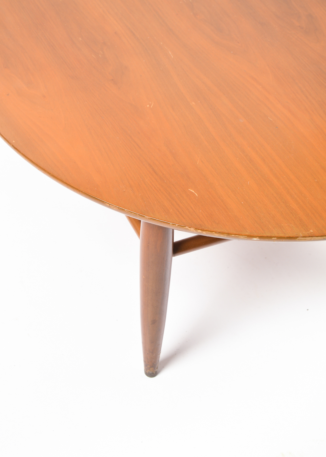 Mid Century Modern Mersman 8082 Round Coffee Table