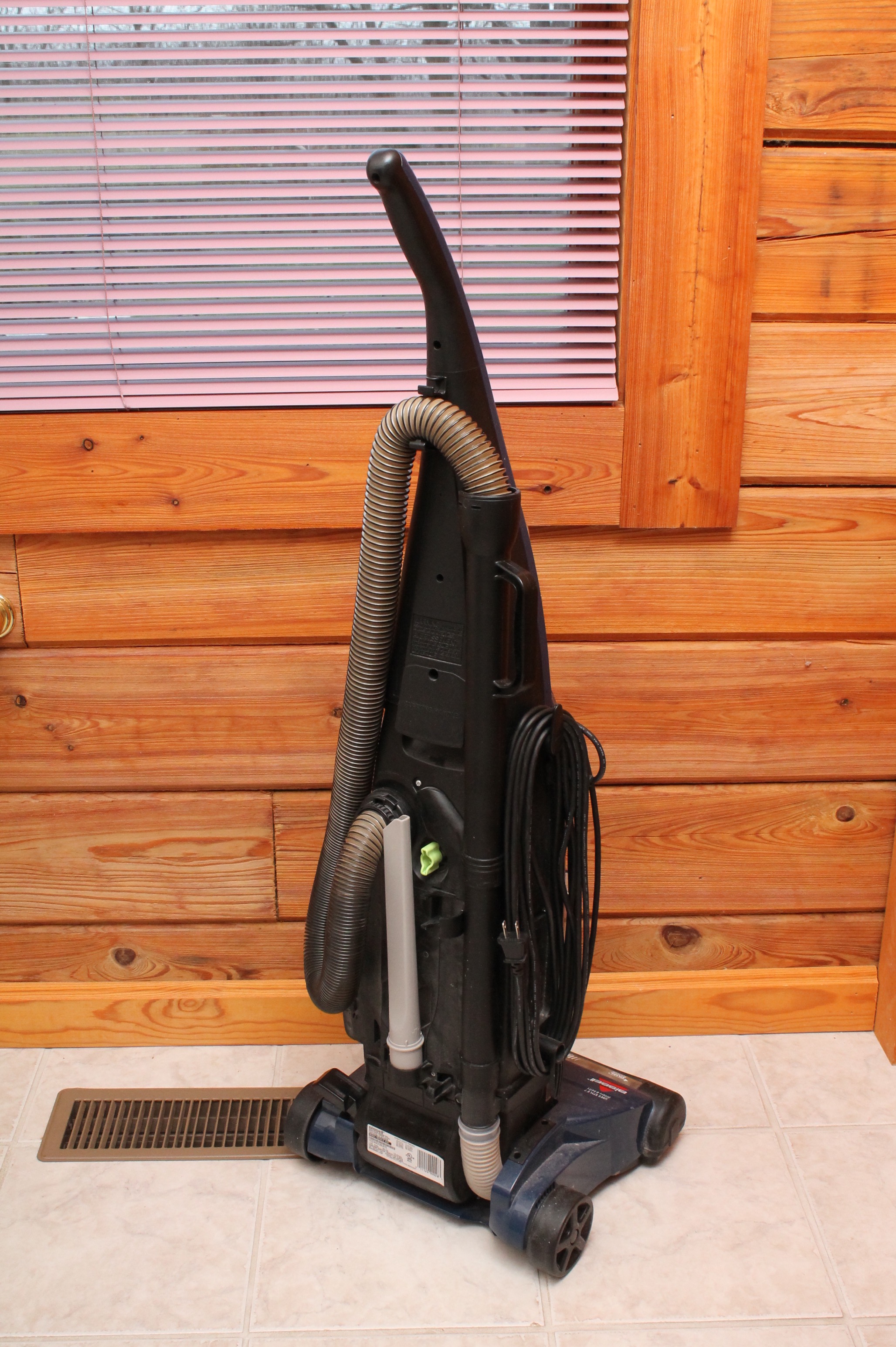 Bissell Powertrak Revolution Vacuum