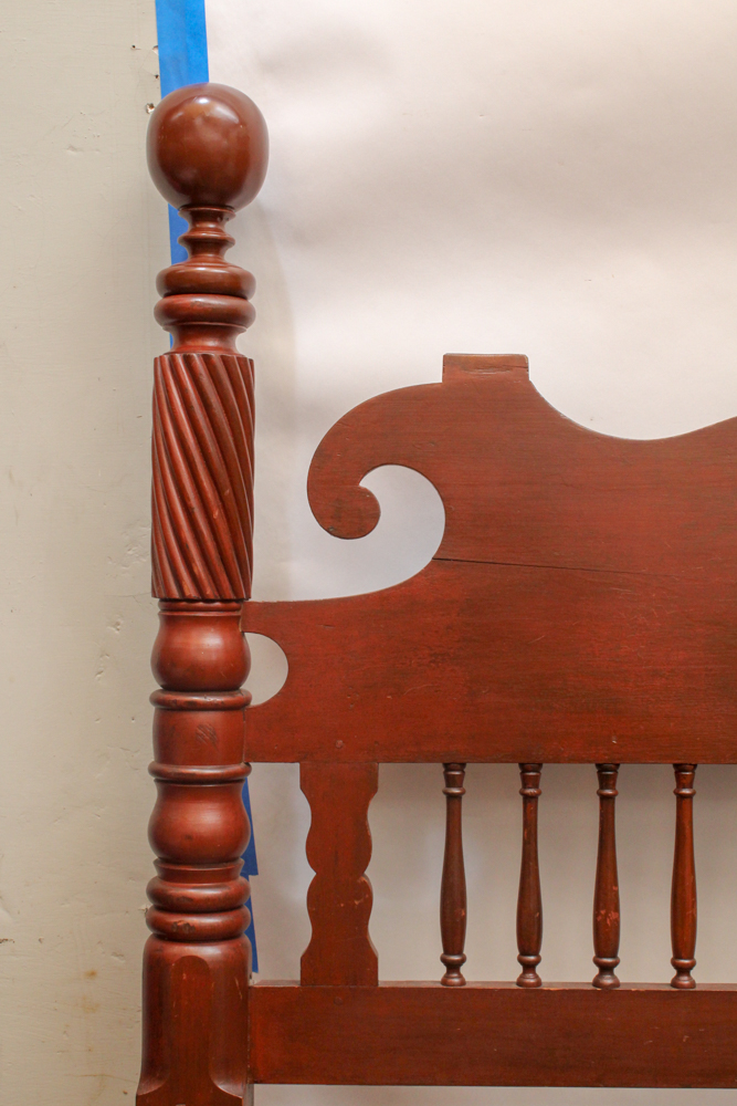 Louisville, Kentucky Federal Style Cannonball Rope Bed