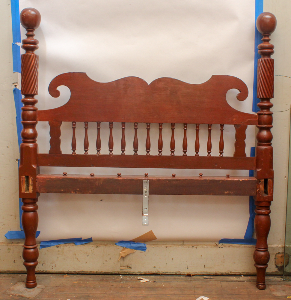 Louisville, Kentucky Federal Style Cannonball Rope Bed