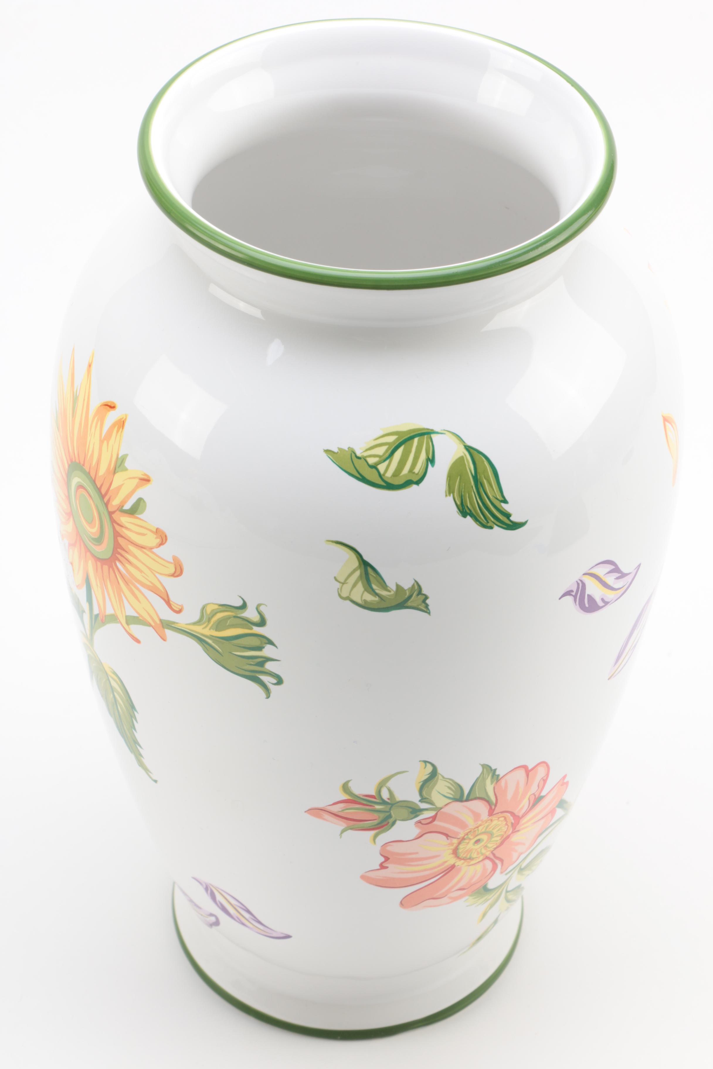 Tiffany & Co "Tiffany Petals" Vase