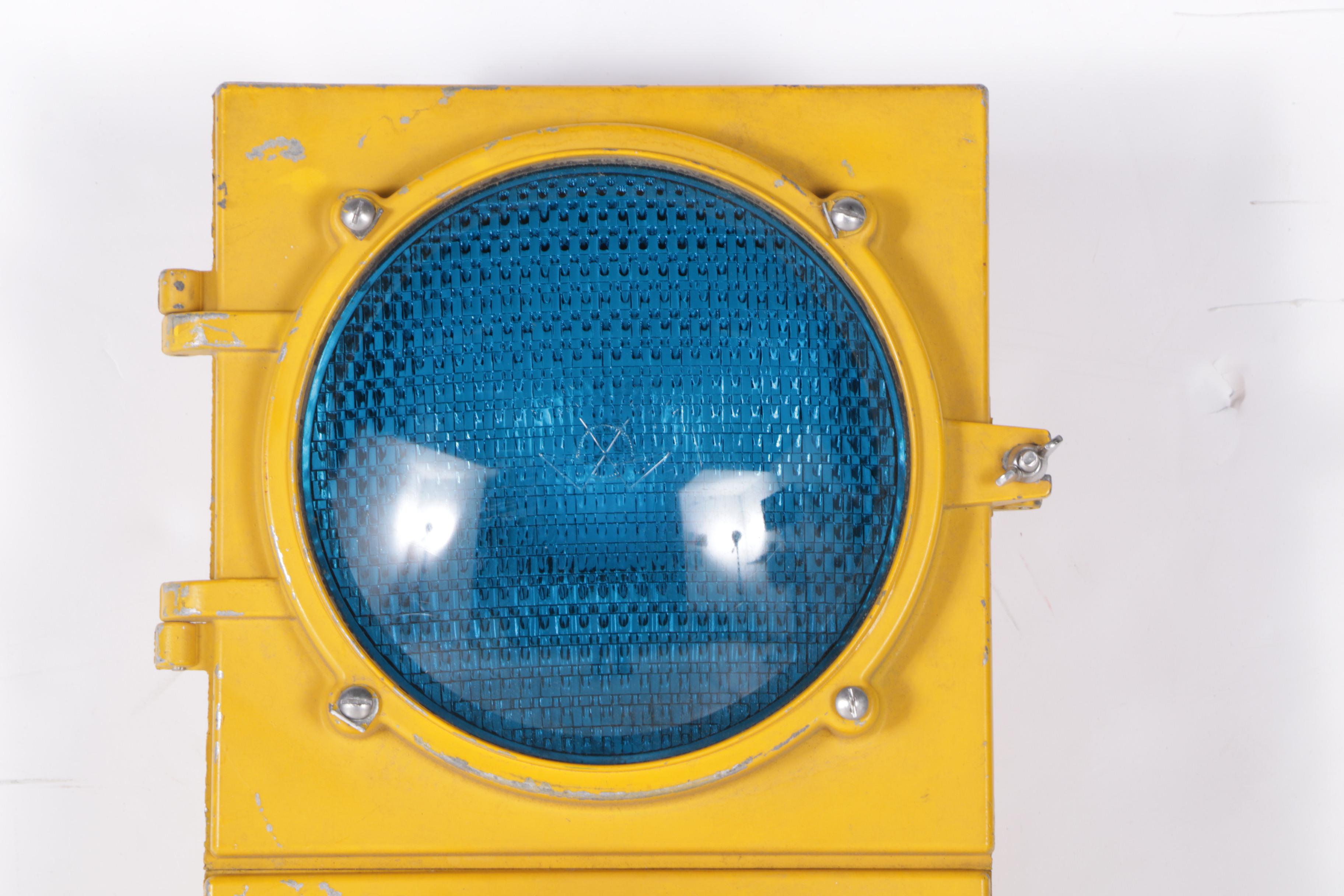 Vintage Econolite Traffic Light