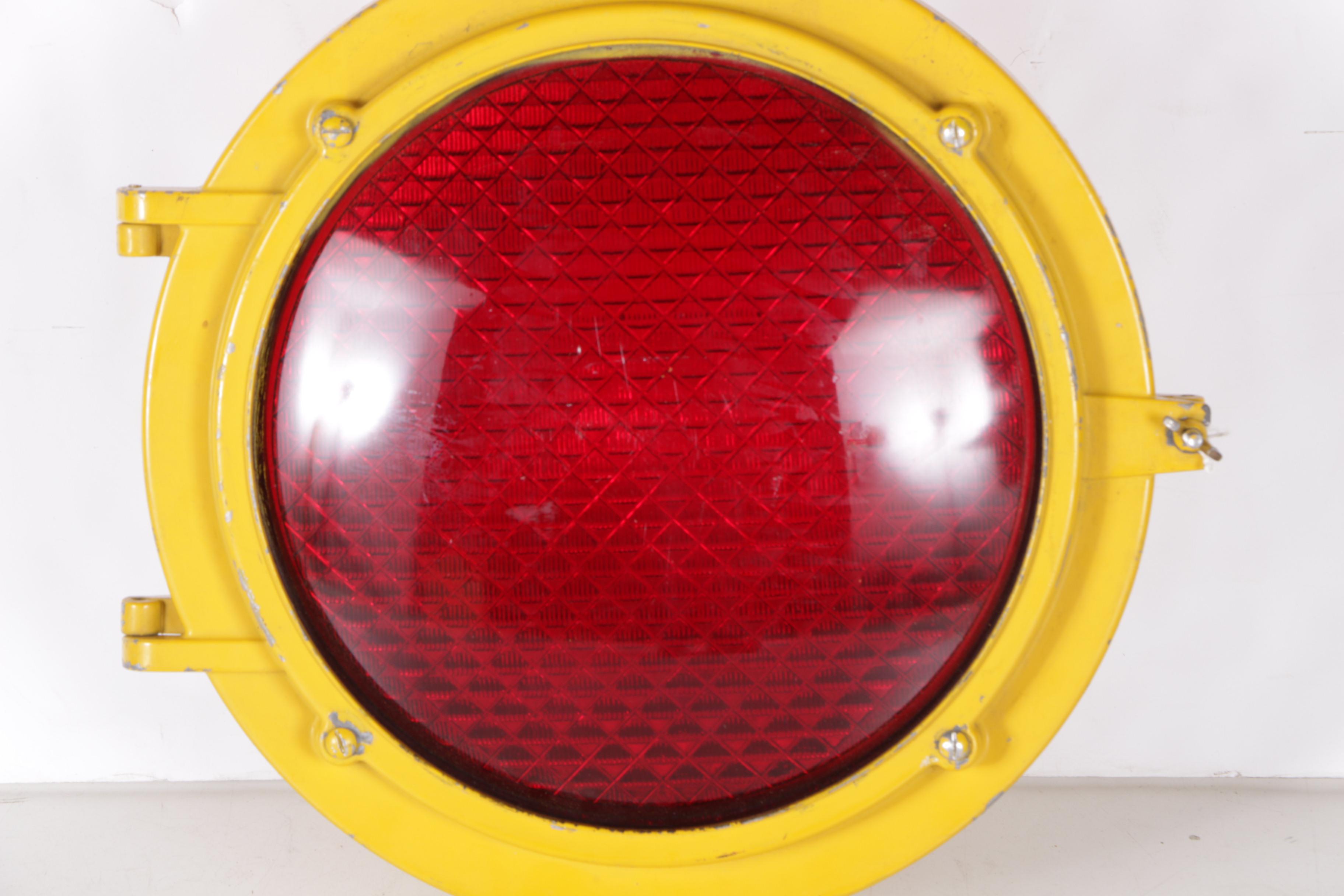 Vintage Econolite Traffic Light