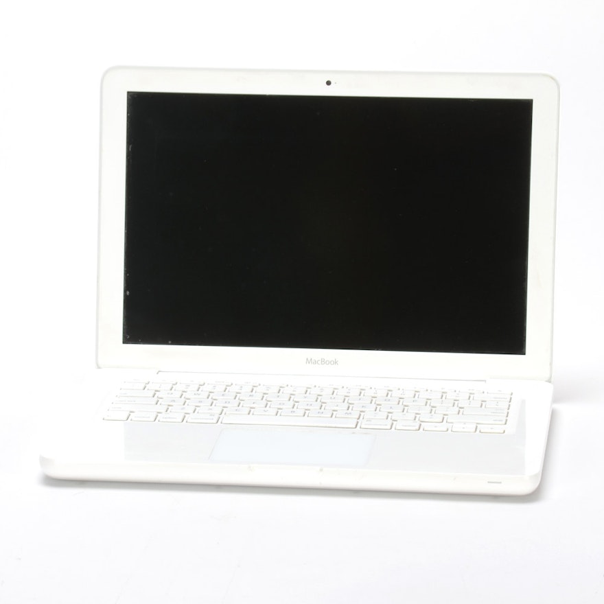 13" MacBook Laptop in White